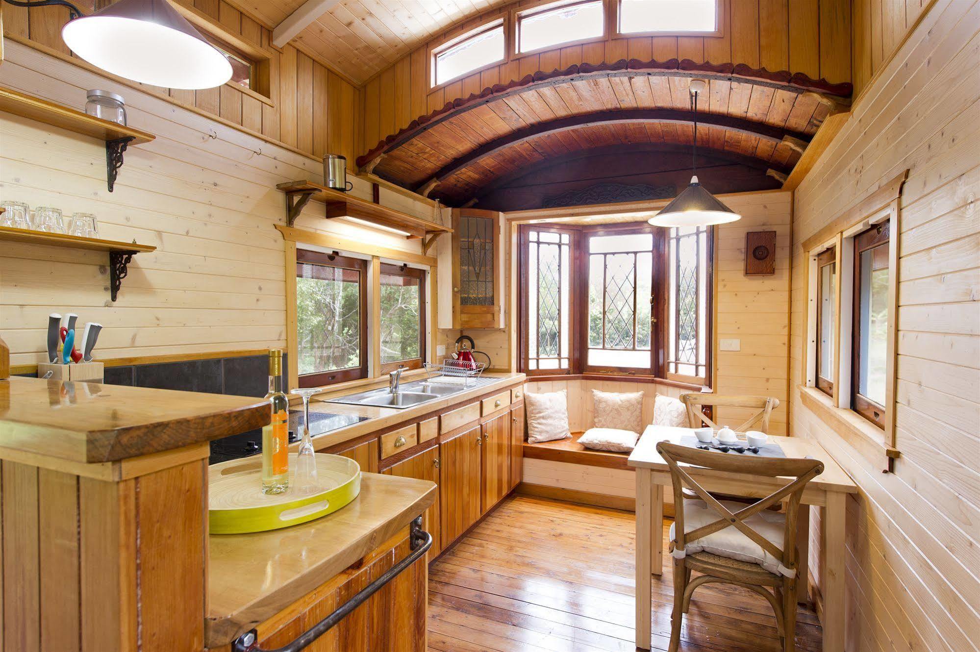 Glass House Mountains Ecolodge Экстерьер фото
