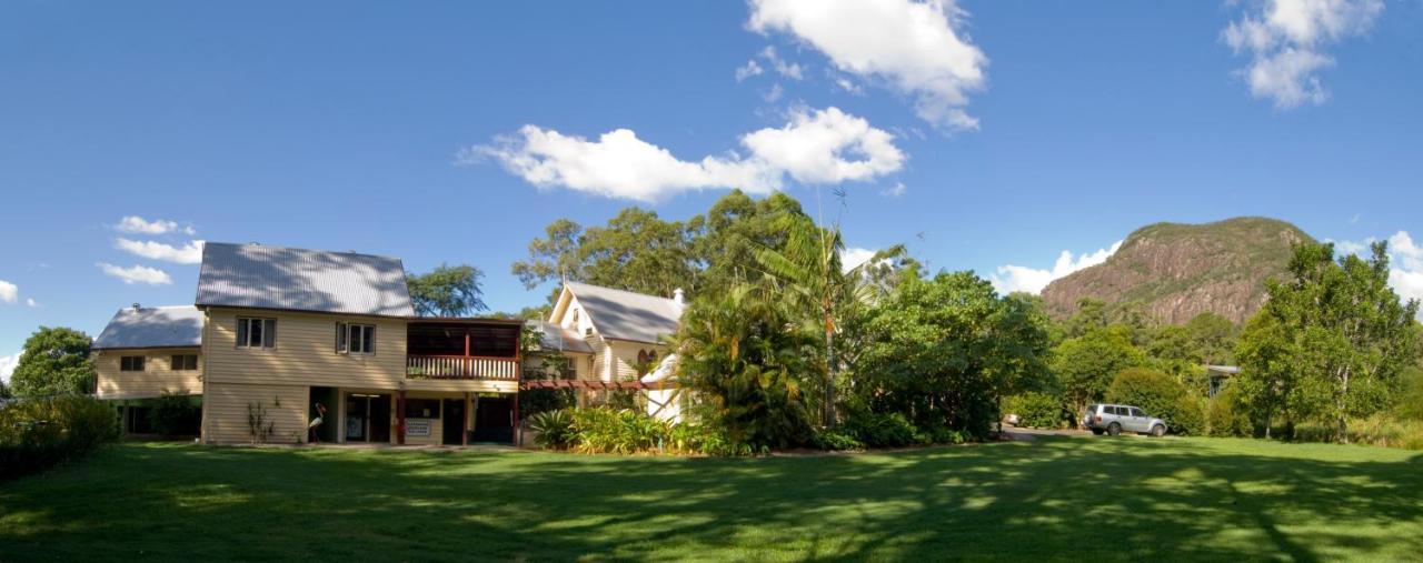 Glass House Mountains Ecolodge Экстерьер фото